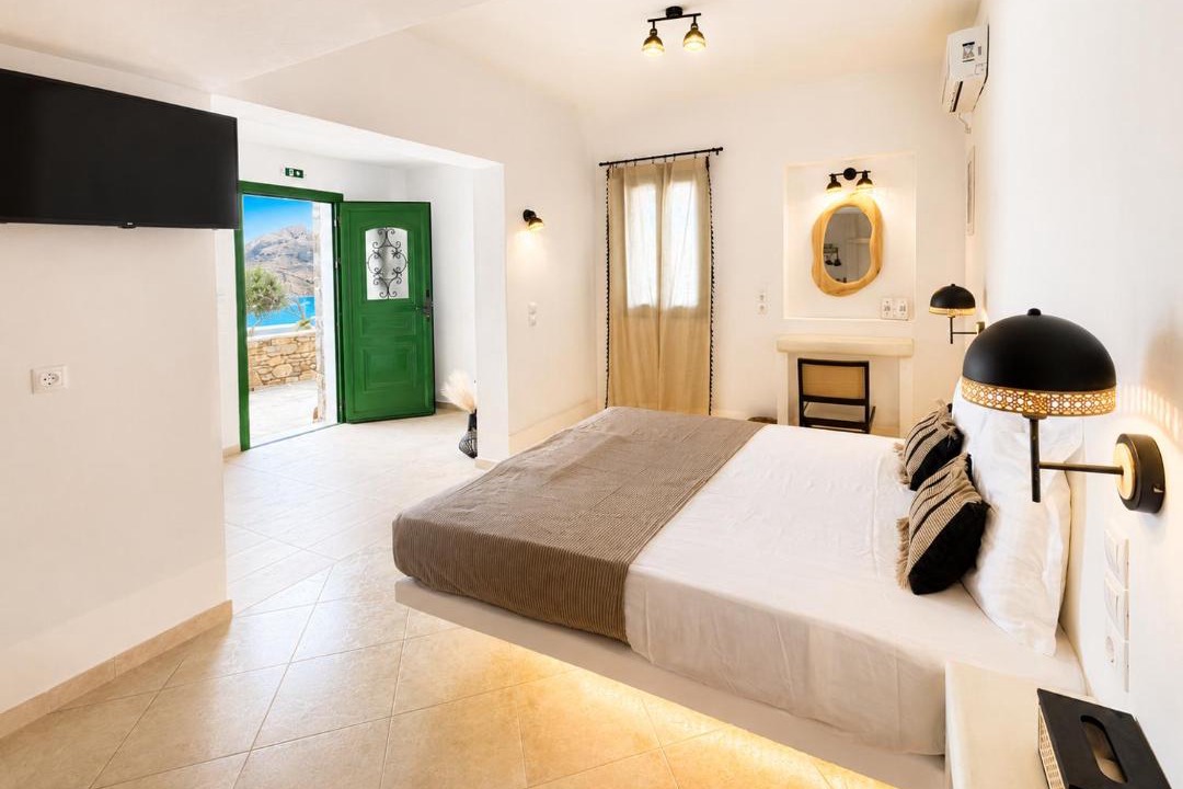 Photo of Others in Serifos