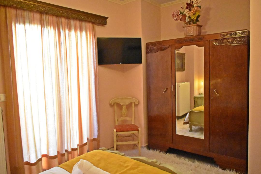 Photo of Others in Arachova