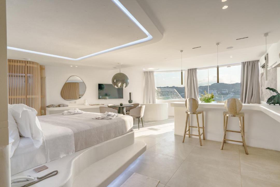 Photo of Bedroom in Ornos