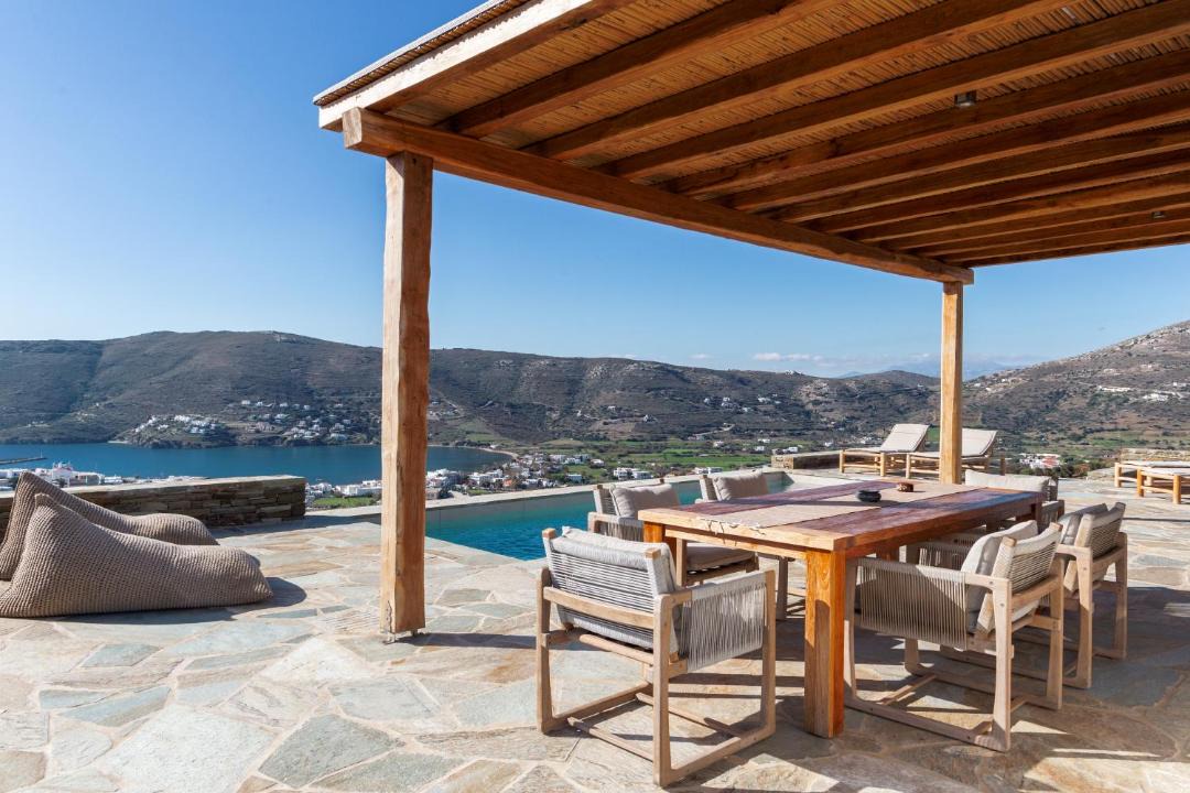 Photo of Patio Balcony in Gavrio