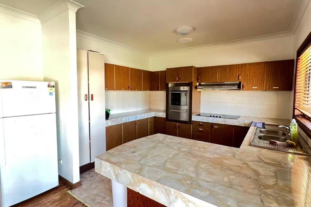 Photo of Kitchen in Lurnea