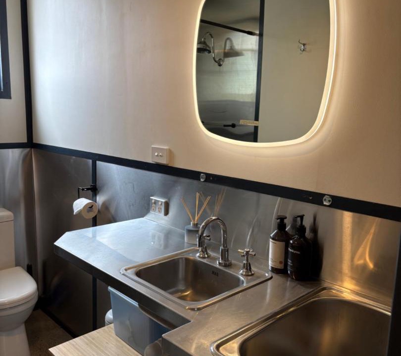 Photo of Bathroom in Oatlands