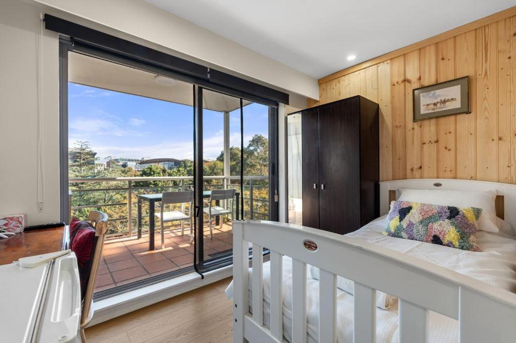Photo of Bedroom in Darling Harbour