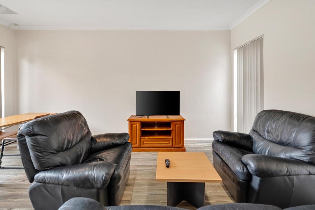 Photo of Livingroom in Midland
