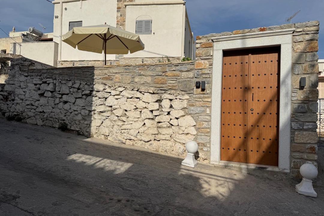Photo of Others in Naxos