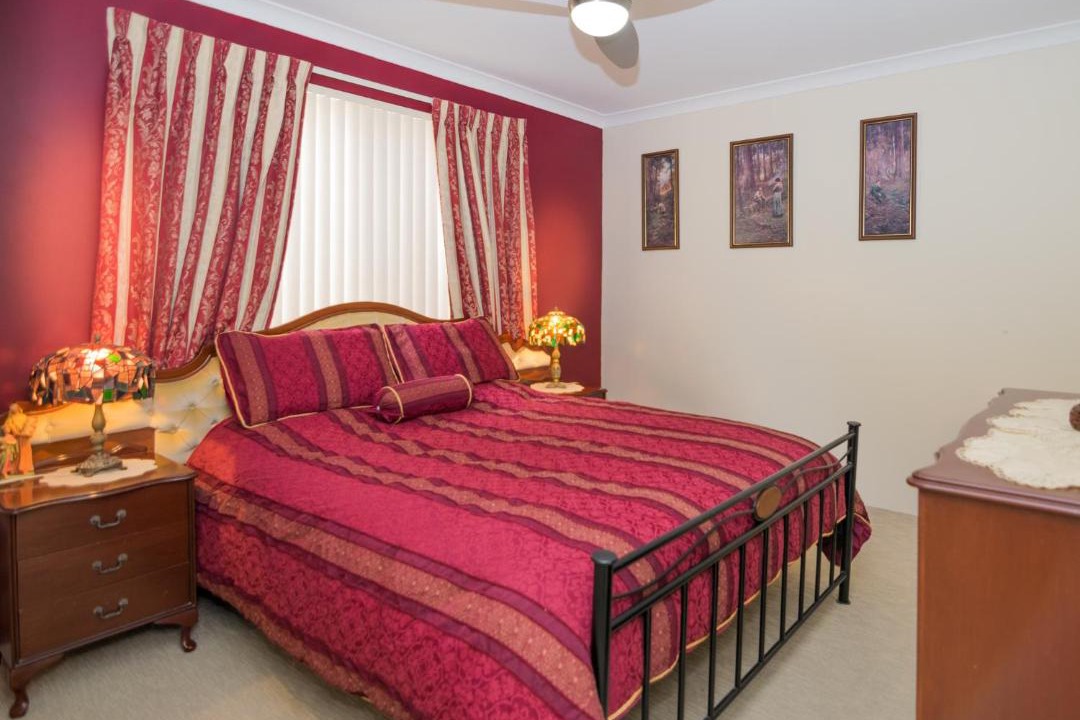 Photo of Bedroom in Ascot