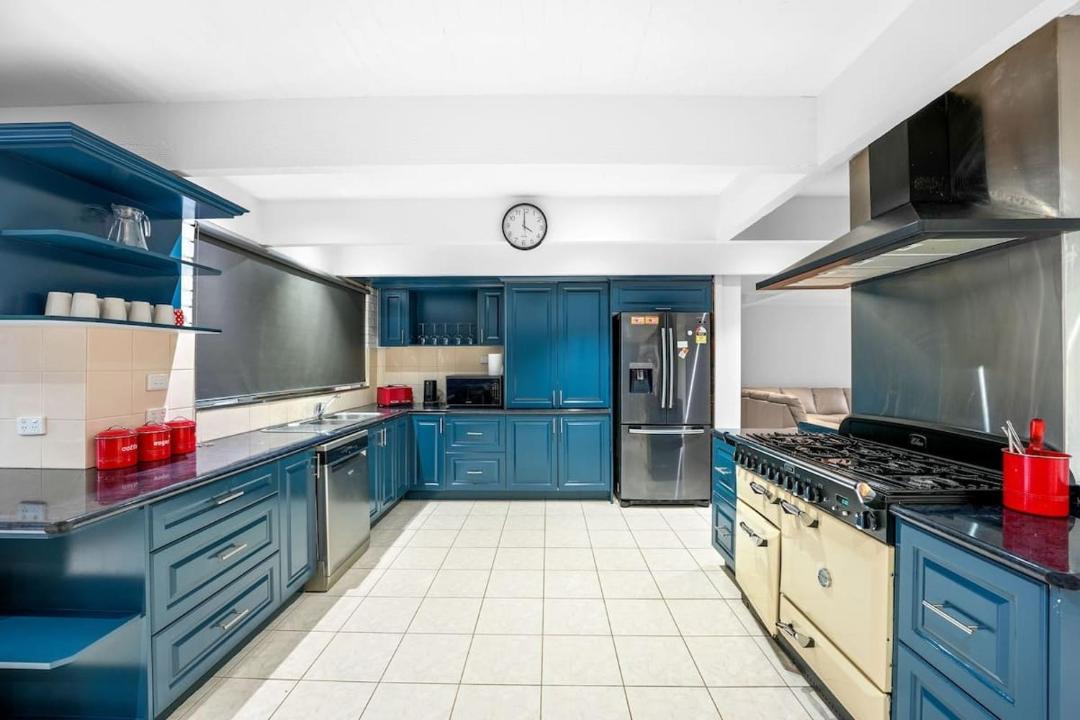 Photo of Kitchen in Cranboune South