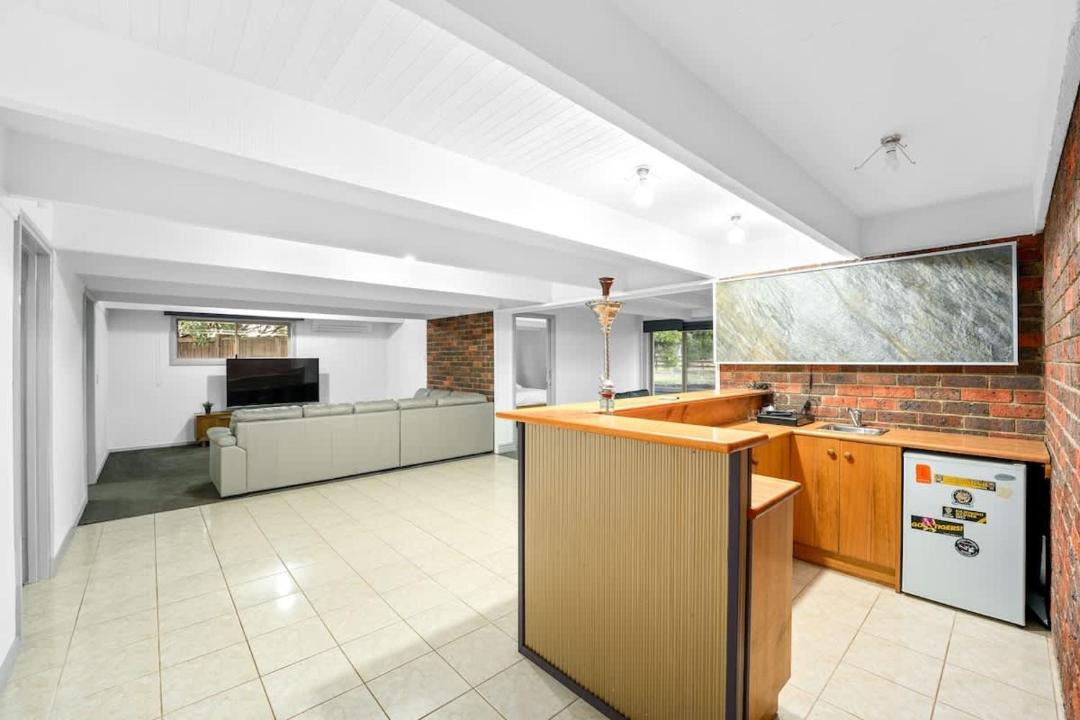 Photo of Kitchen in Cranboune South