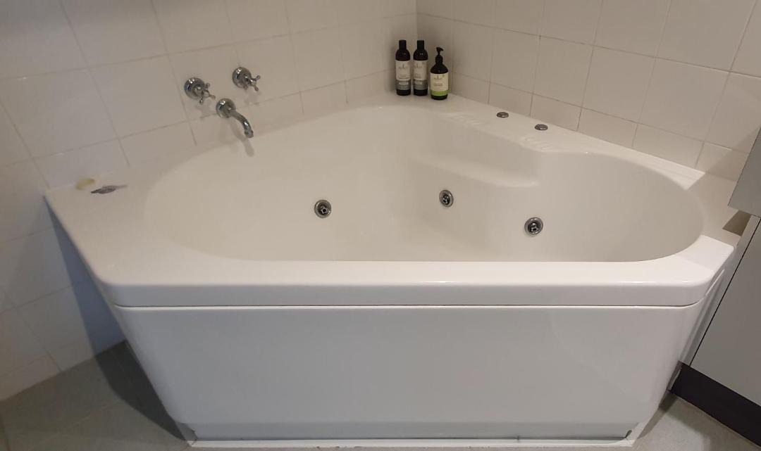 Photo of Bathroom in Hotham Heights