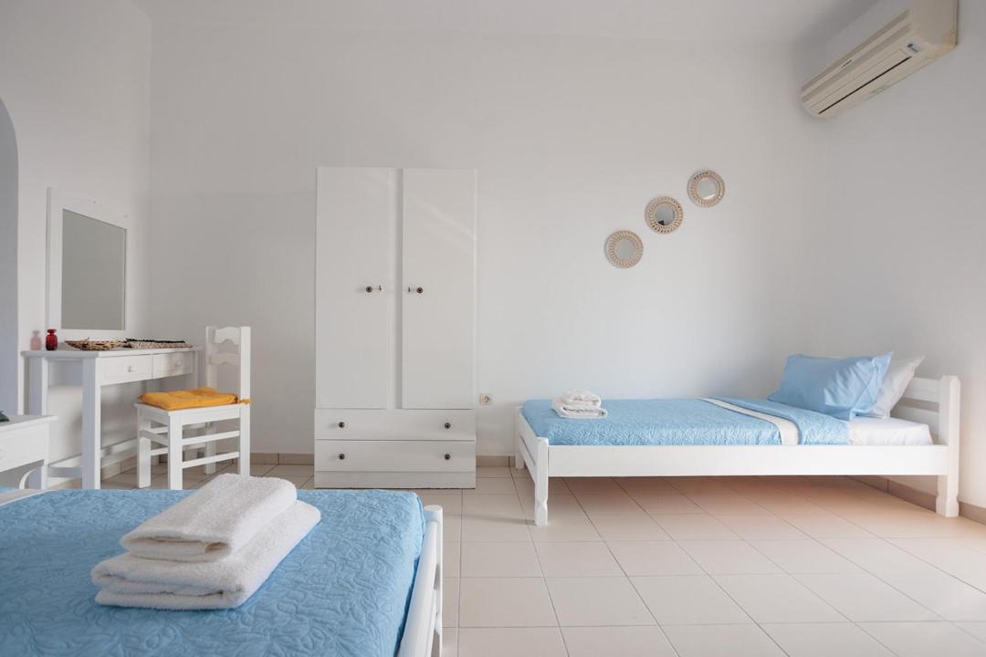Photo of Others in Naxos