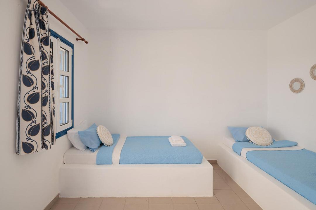 Photo of Others in Naxos