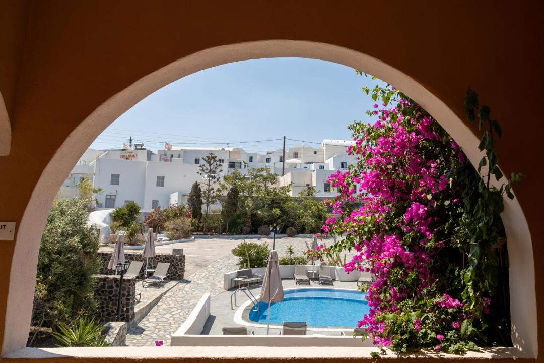 Photo of Others in Oia