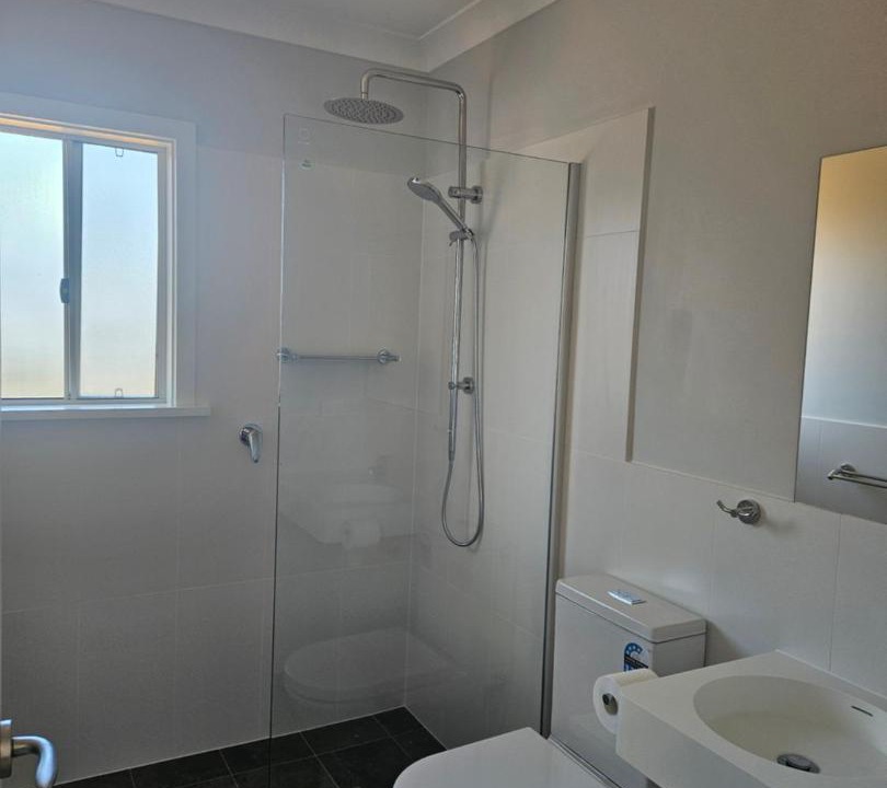 Photo of Bathroom in Parndana