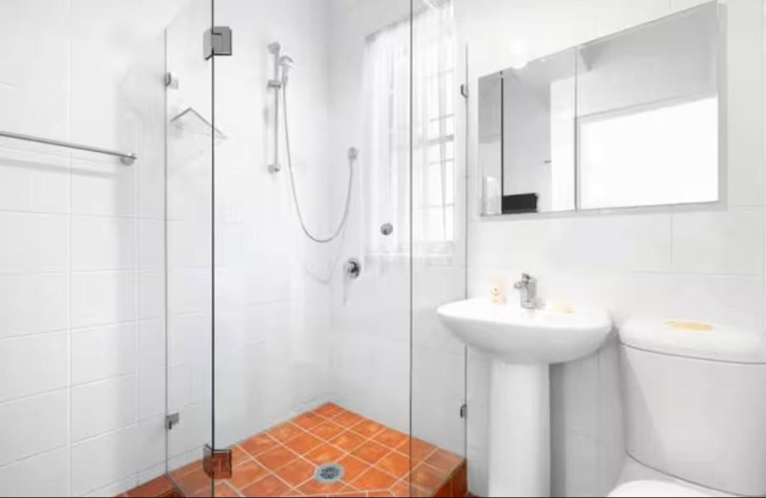 Photo of Bathroom in Kirribilli