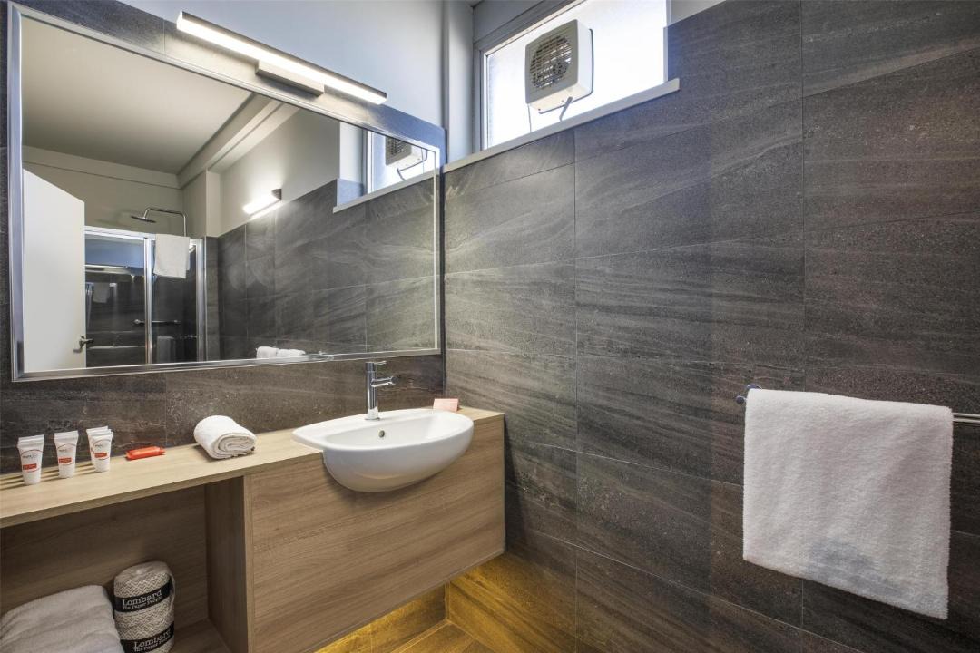 Photo of Bathroom in Moorabbin