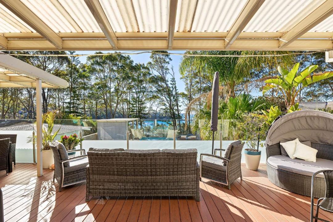Photo of Patio Balcony in Denhams Beach
