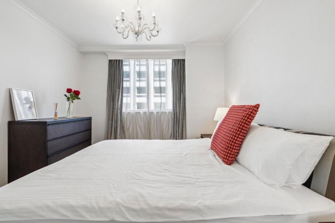 Photo of Bedroom in Haymarket
