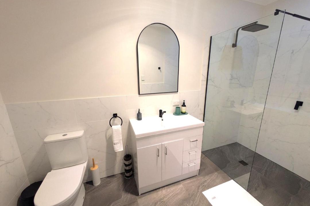 Photo of Bathroom in Broke