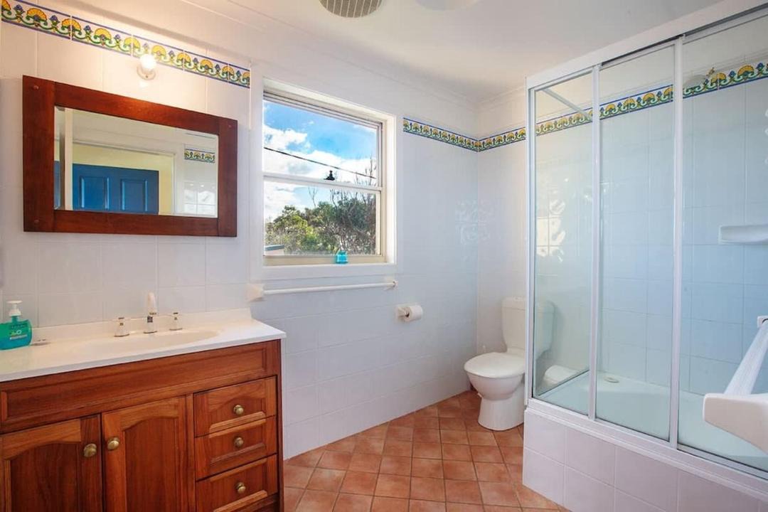 Photo of Bathroom in Mollymook Beach