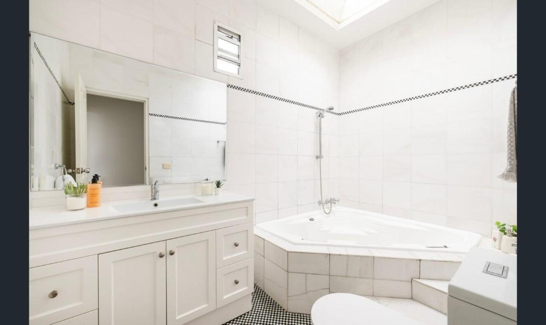 Photo of Bathroom in Hurlstone Park