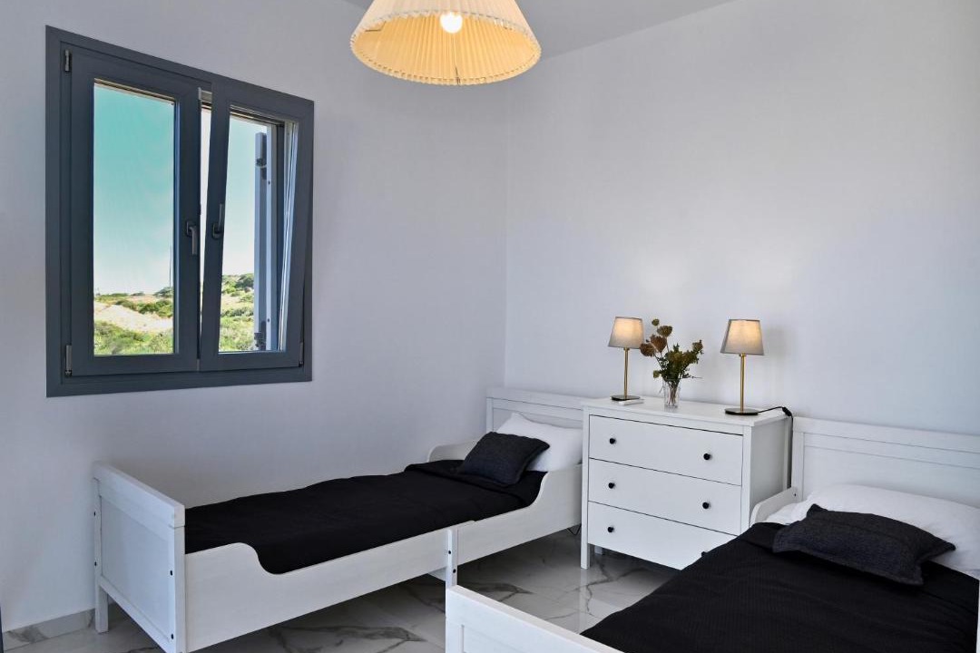 Photo of Bedroom in Milos