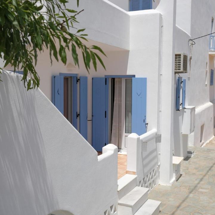 Photo of Others in Aliki