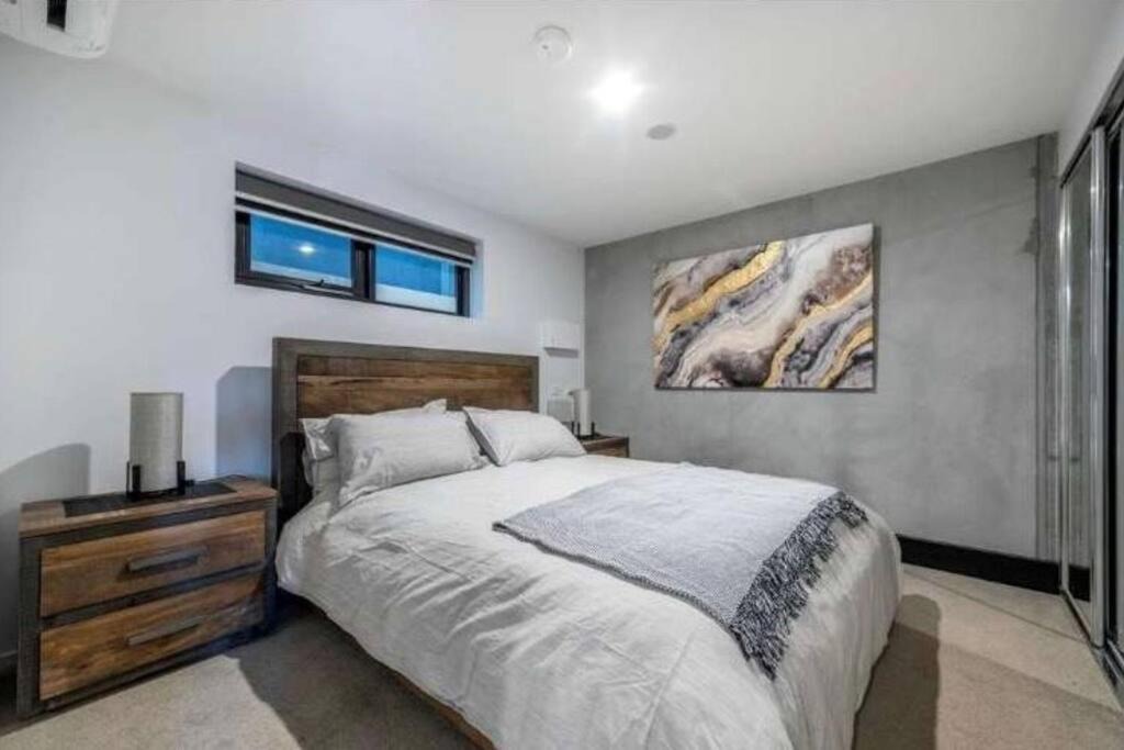 Photo of Bedroom in Kingston