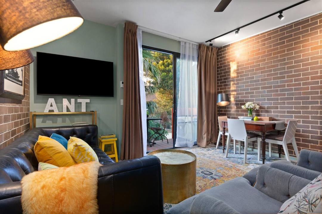 Photo of Livingroom in Petersham