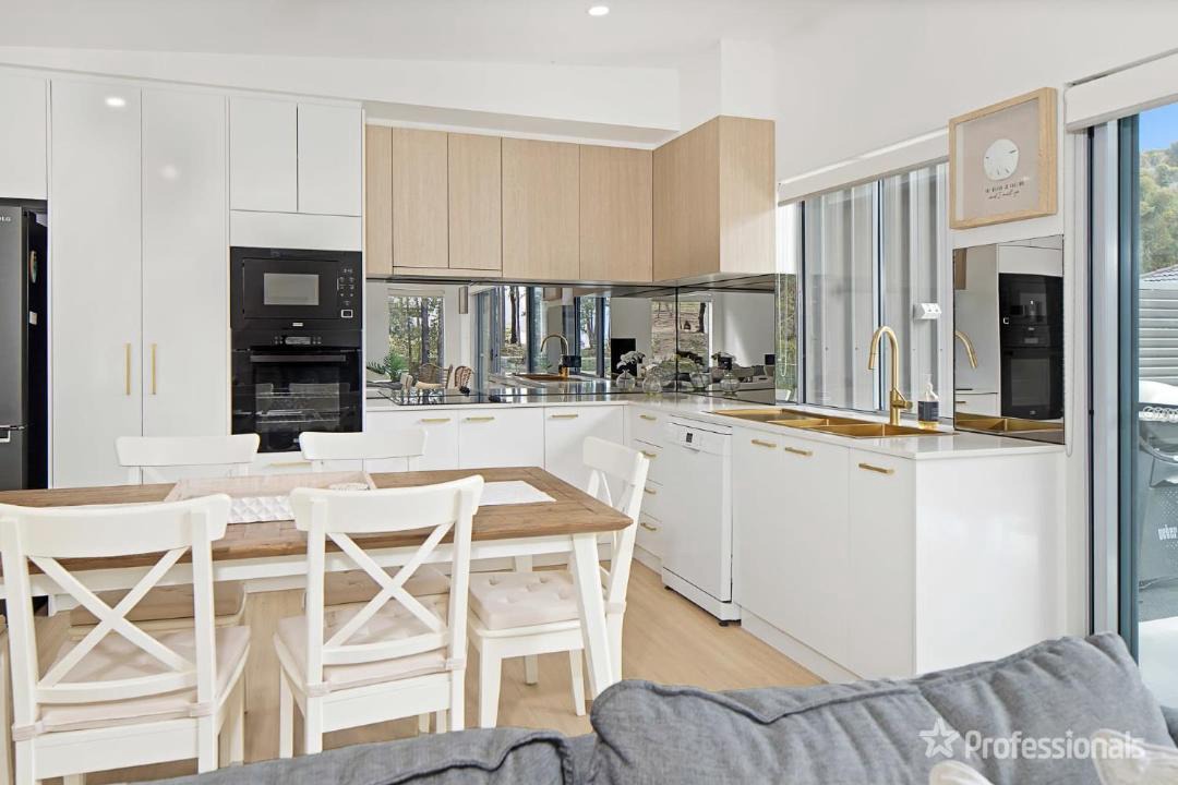 Photo of Kitchen in Malua Bay
