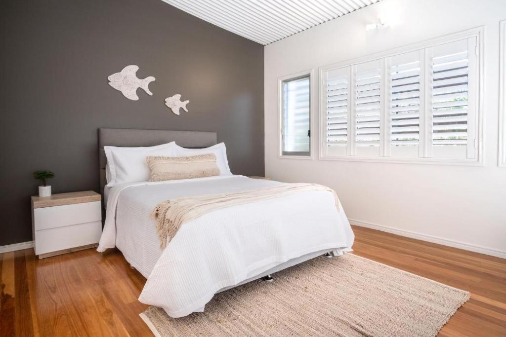 Photo of Bedroom in Twin Waters