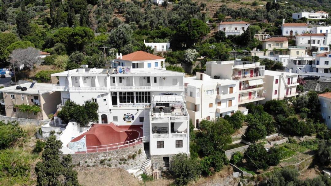 Photo of Others in Apikia