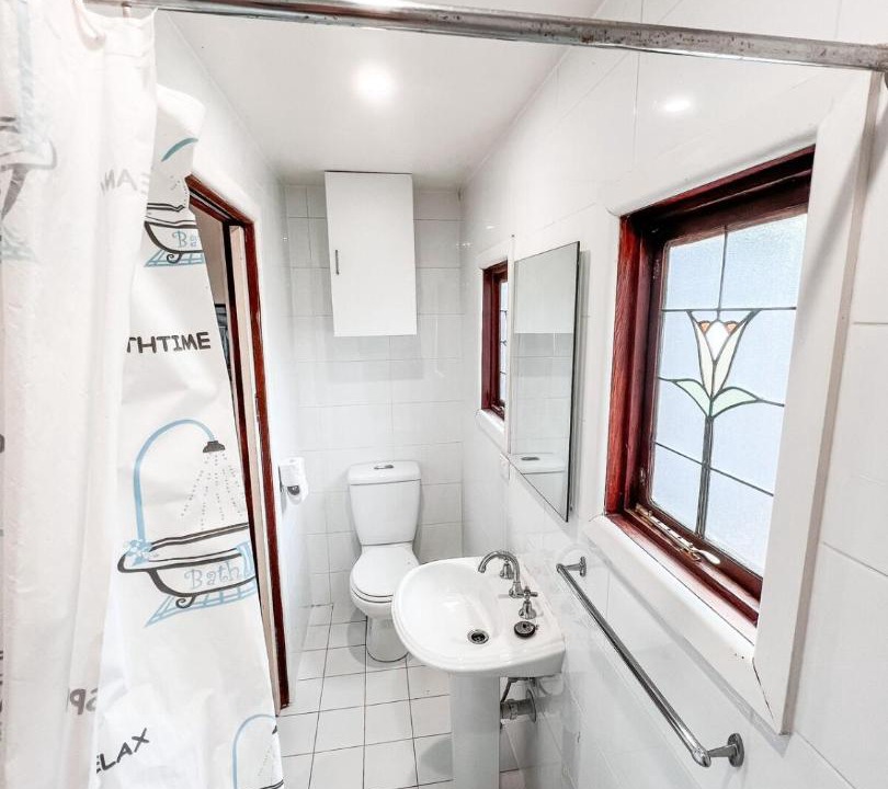 Photo of Bathroom in Castlemaine