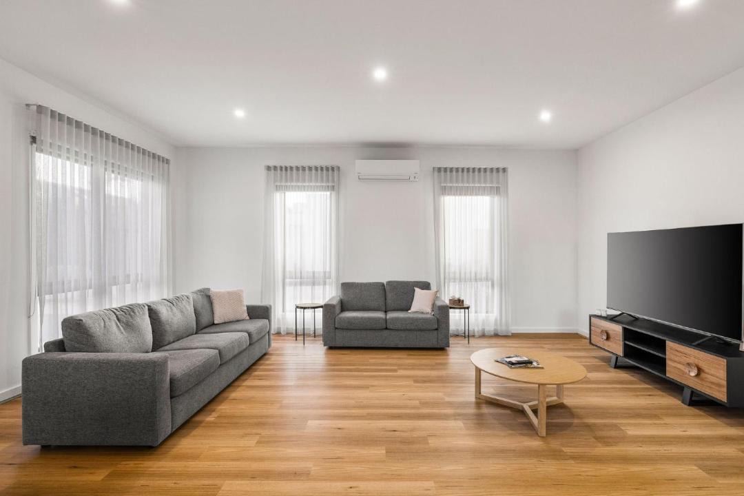 Photo of Livingroom in Rhyll