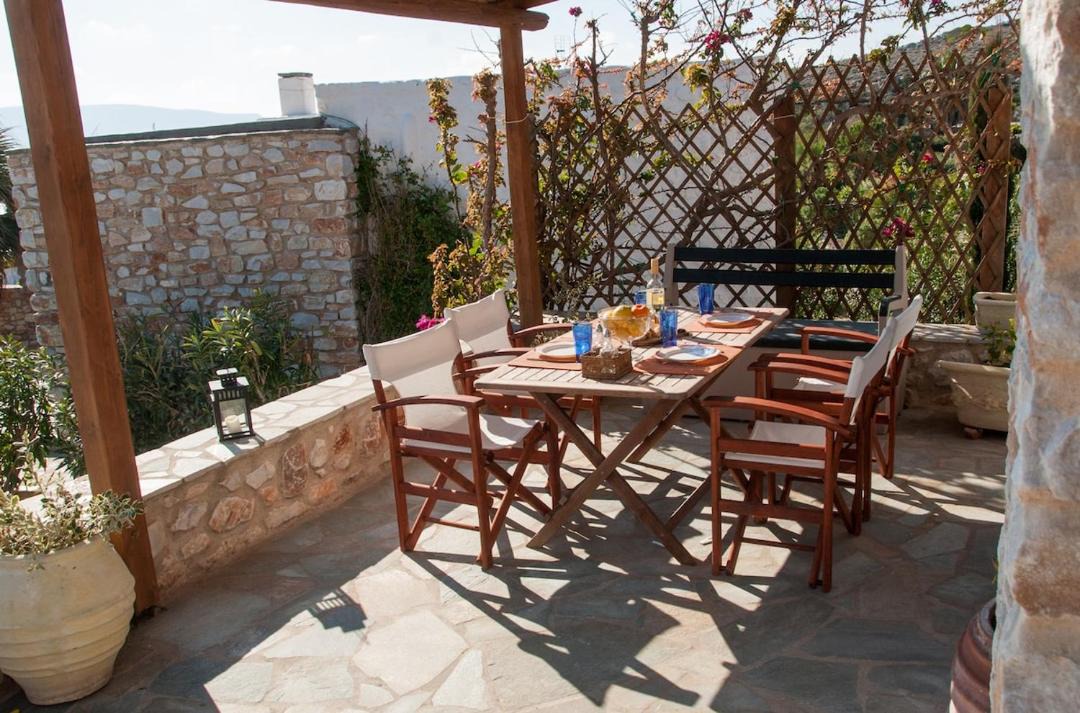 Photo of Patio Balcony in Krotiri