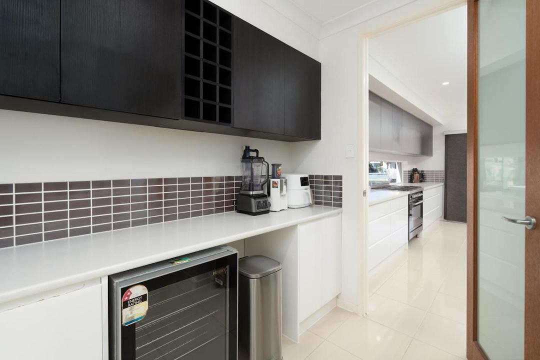 Photo of Kitchen in Biggera Waters