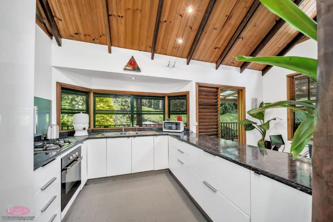 Photo of Kitchen in Midgeree Bar