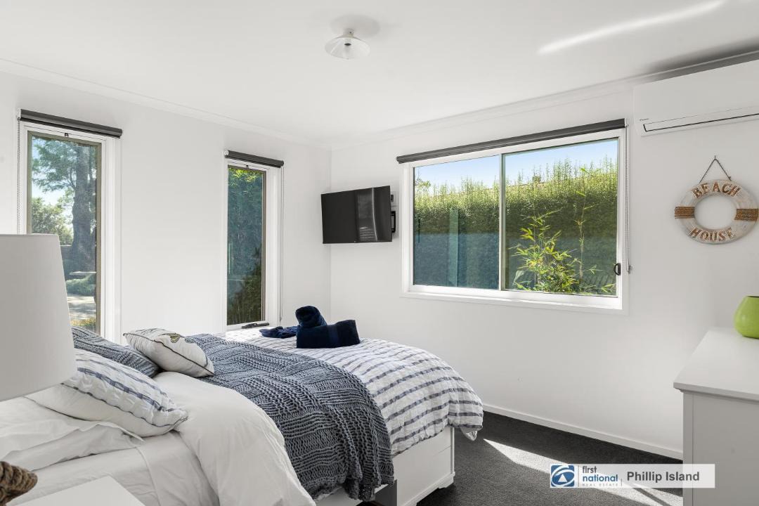 Photo of Bedroom in Rhyll