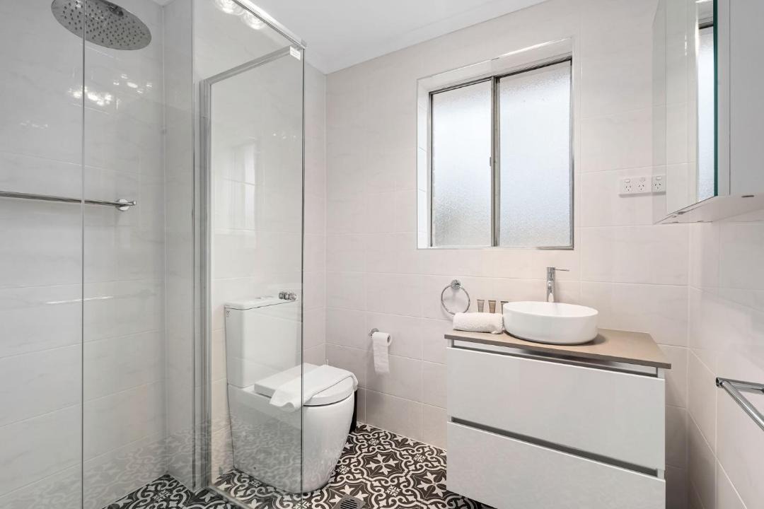 Photo of Bathroom in Lyons