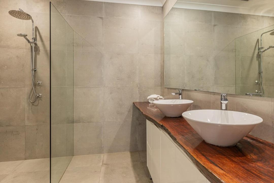 Photo of Bathroom in Newcastle West