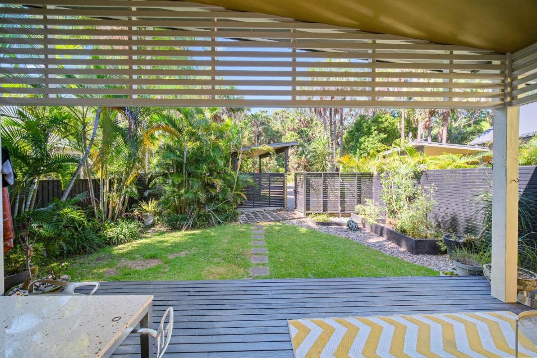 Photo of Patio Balcony in Elizabeth Beach