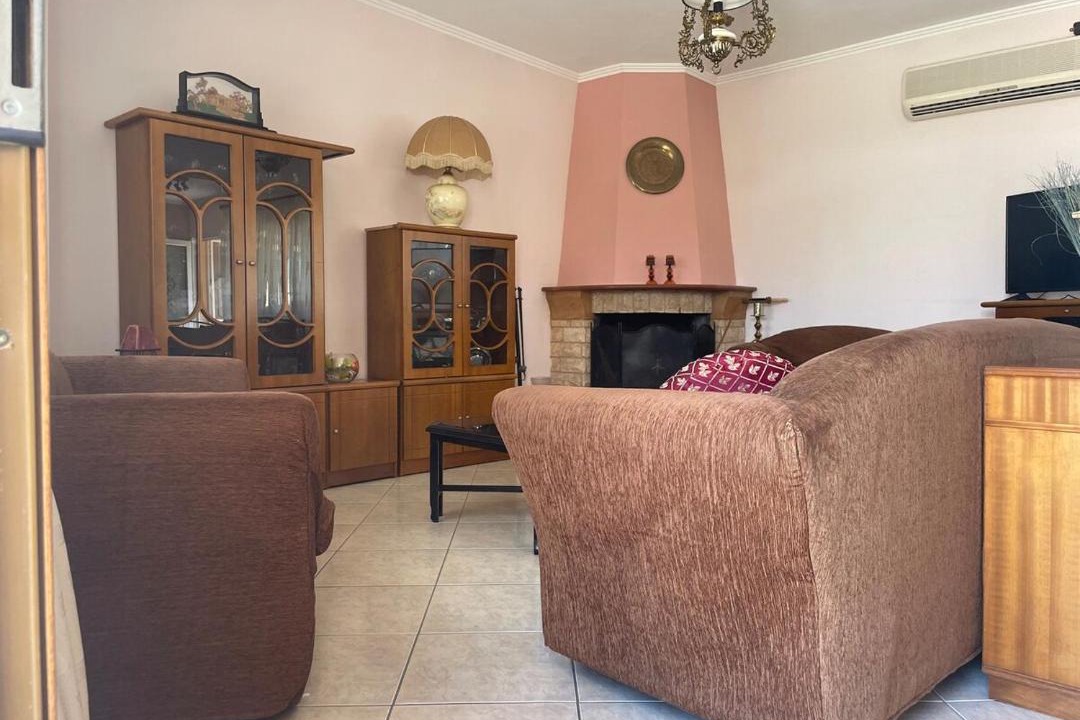 Photo of Livingroom in Kalamoti