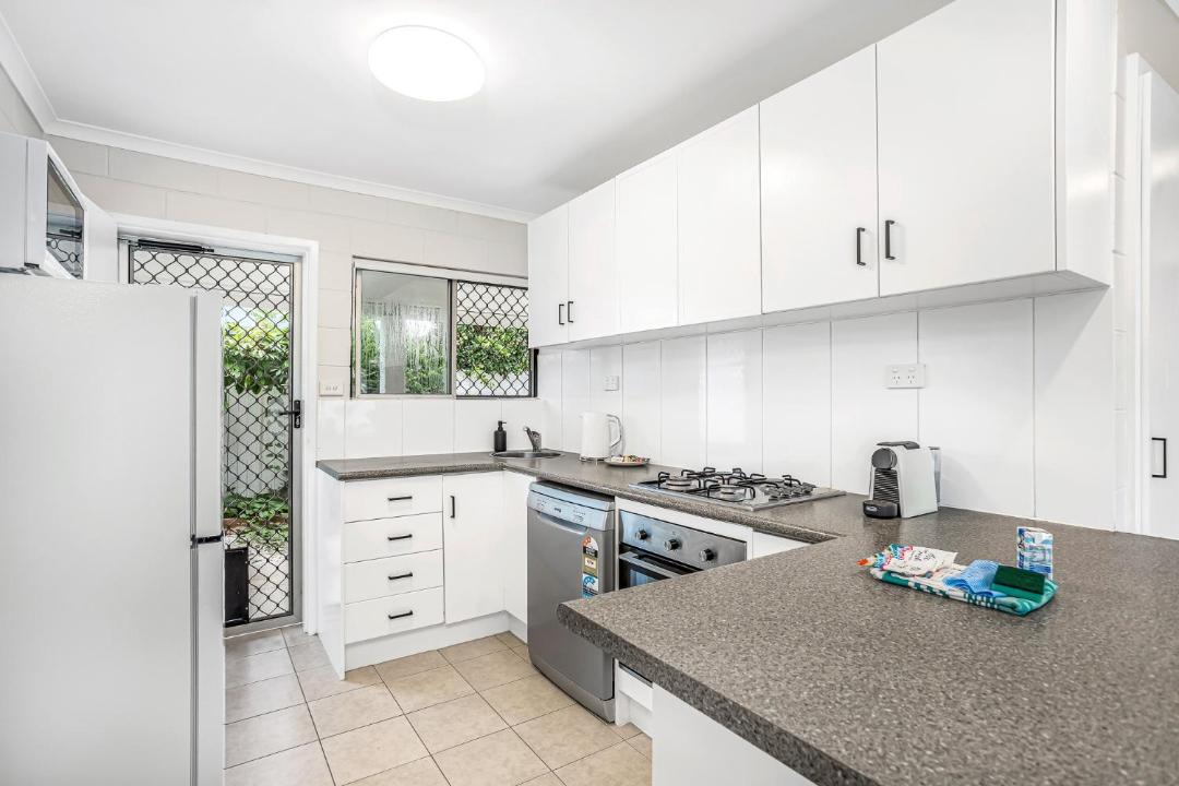 Photo of Kitchen in Holloways Beach