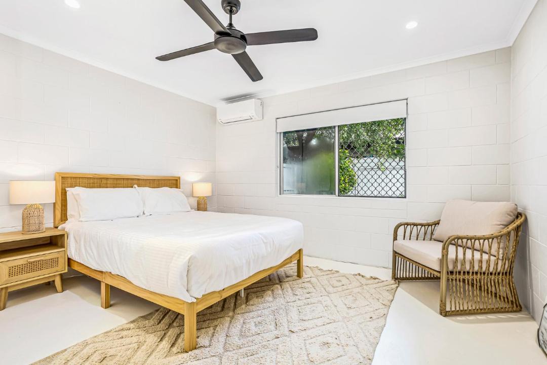 Photo of Bedroom in Holloways Beach