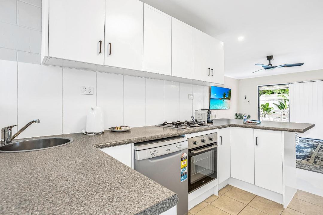Photo of Kitchen in Holloways Beach