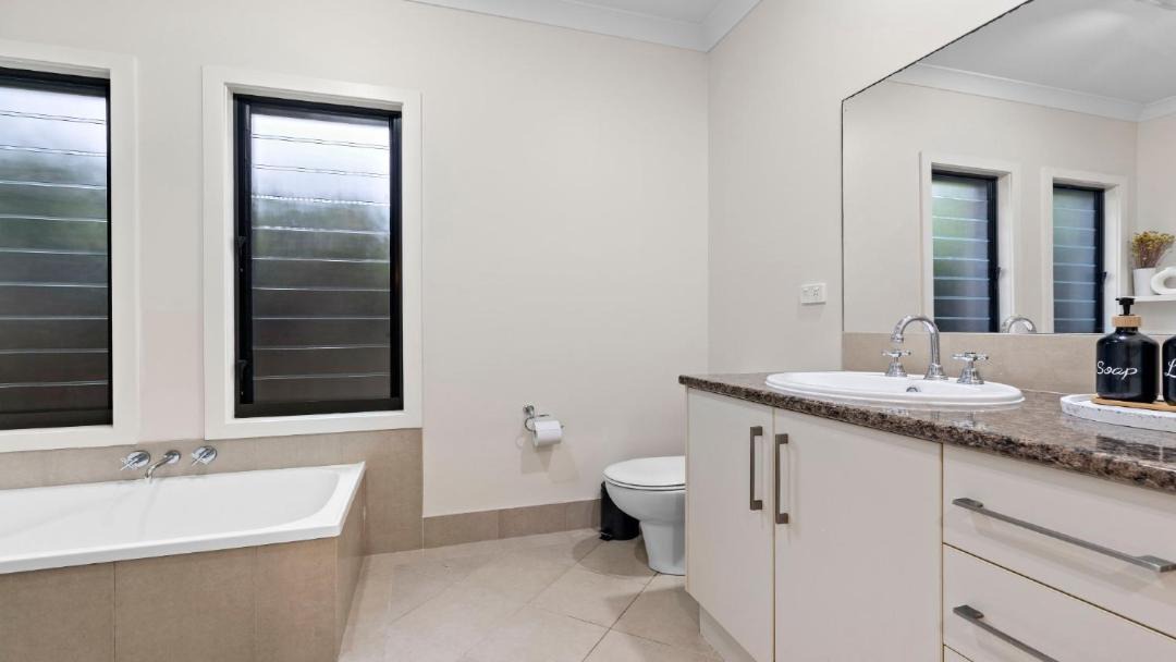 Photo of Bathroom in Hawks Nest