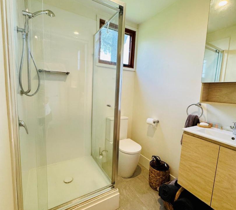 Photo of Bathroom in Somersby