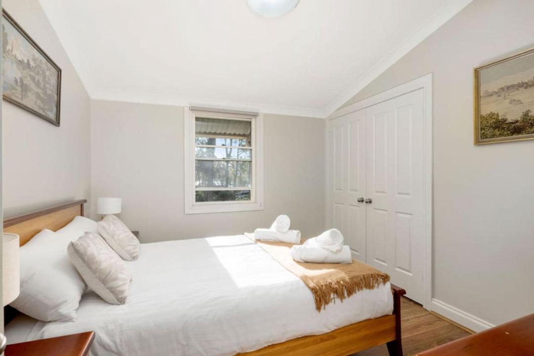 Photo of Bedroom in North Arm Cove