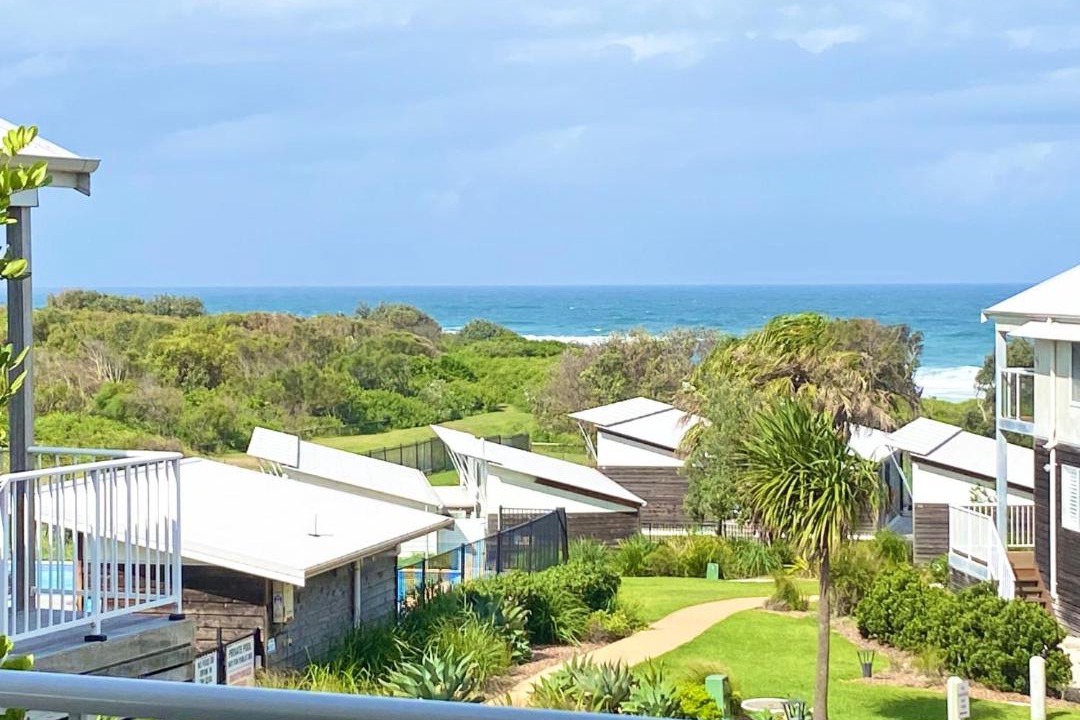 Photo of Others in Caves Beach