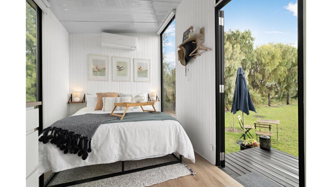 Photo of Bedroom in Lake Charm