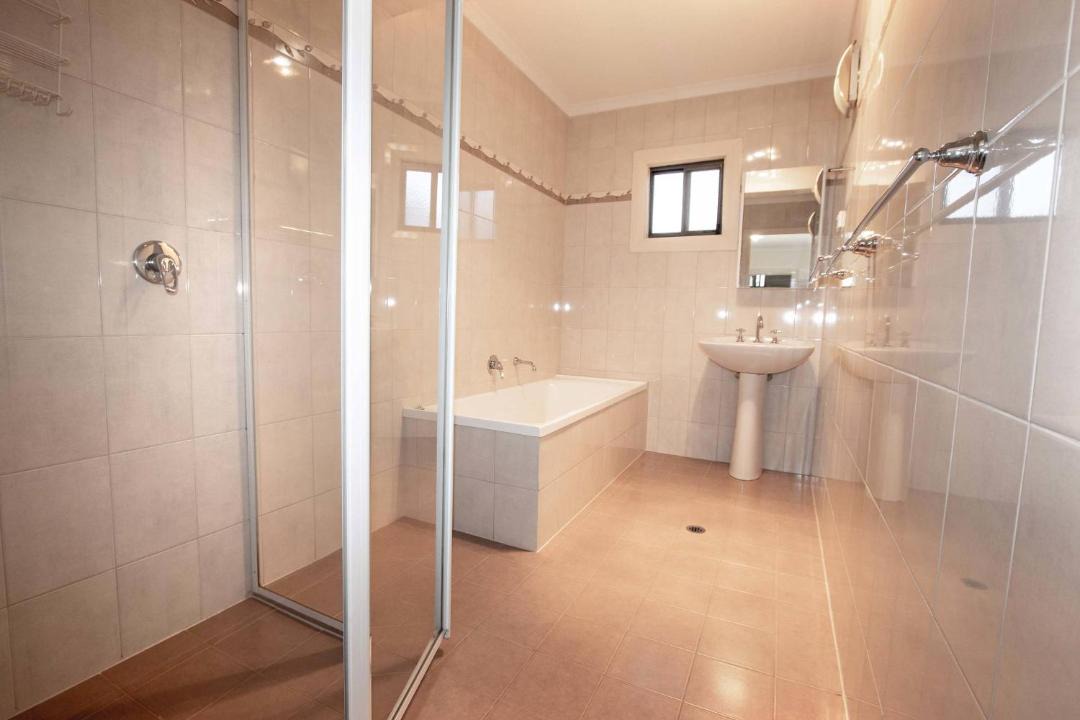 Photo of Bathroom in Seymour